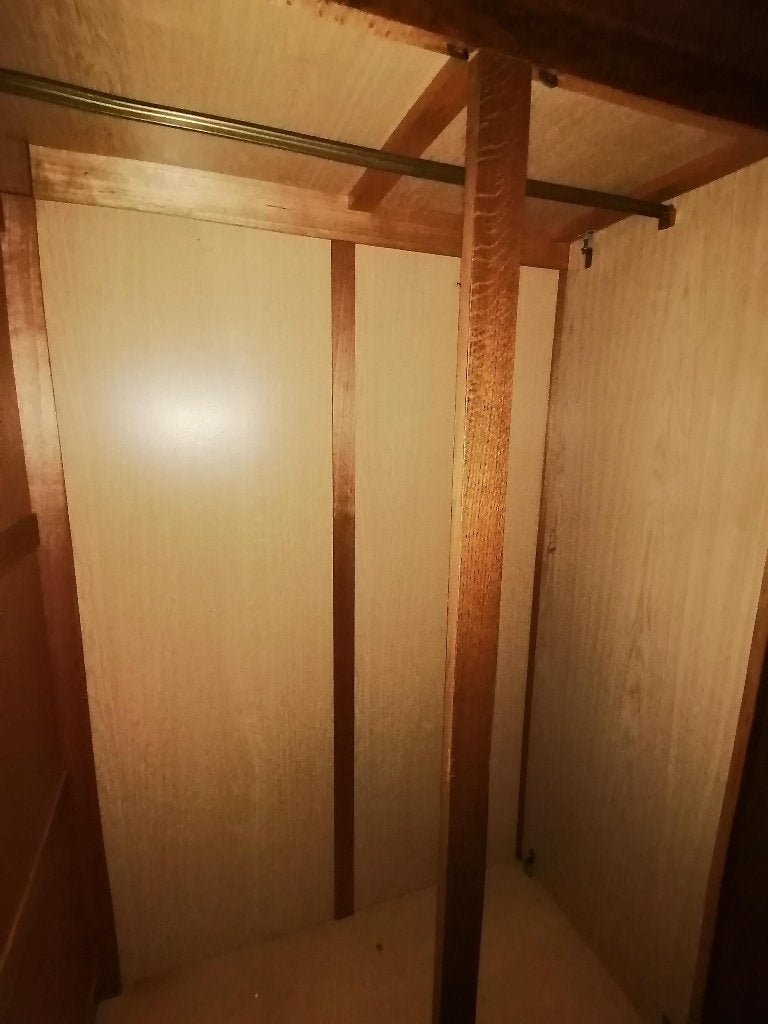 GRATIS kleerkast, Ophalen, Met deur(en), Gebruikt, 150 tot 200 cm