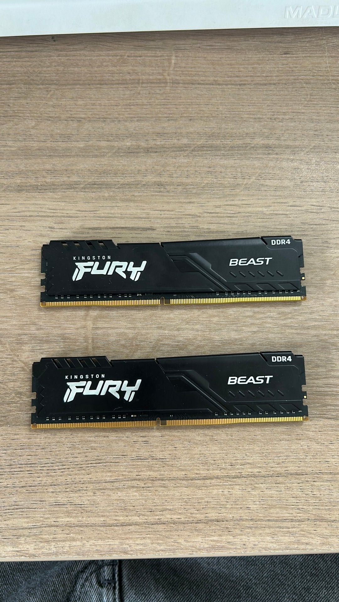 Kingston FURY Beast DDR4 (2x8GB) 3600MHz, Computers en Software, RAM geheugen, Ophalen, 3600MHz, DDR4, Zo goed als nieuw