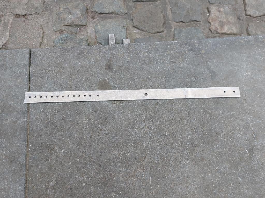Entretoise coffrage croc alu droit pour dalle, Ophalen, Nieuw