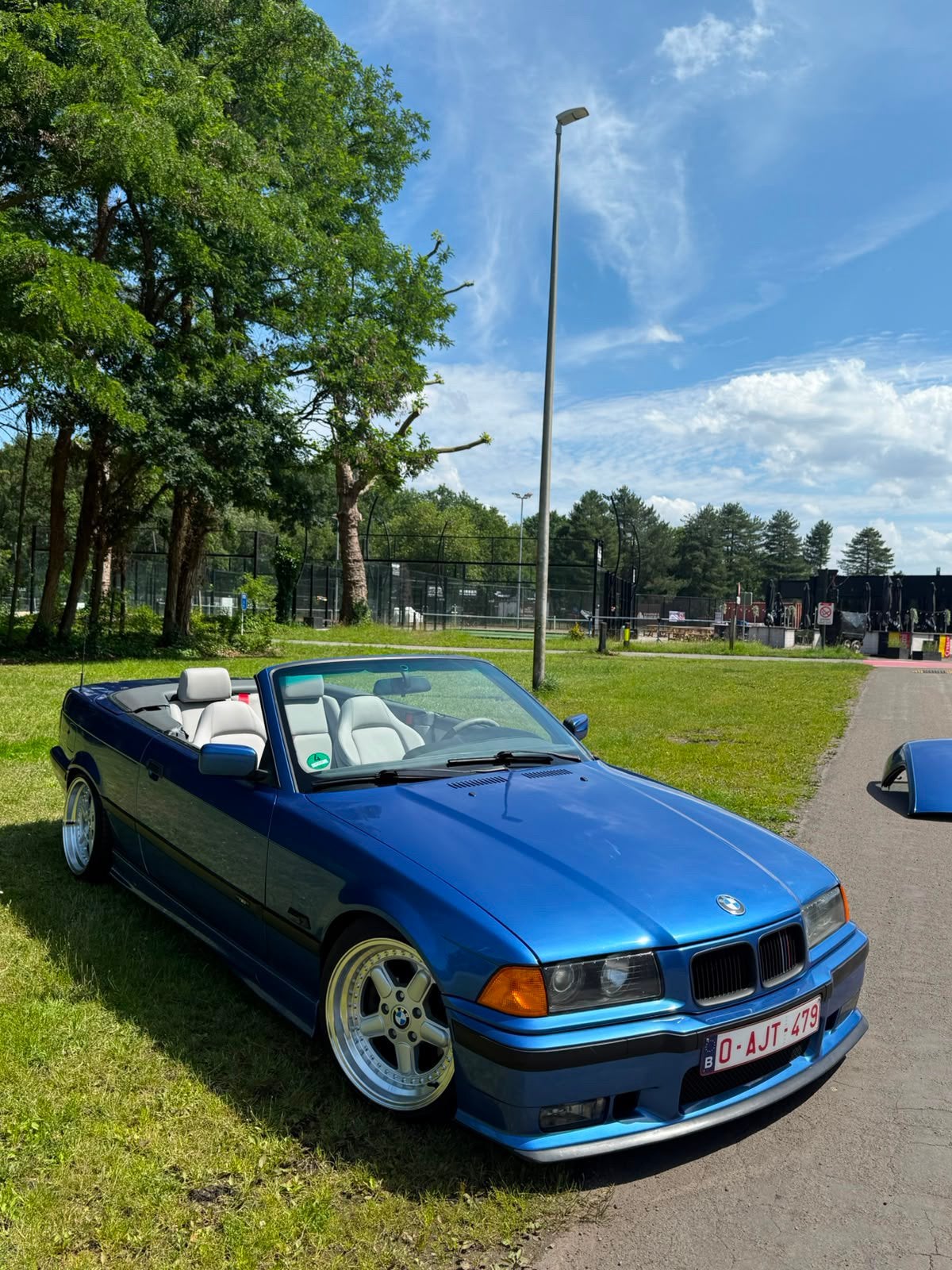 Bmw E36 328i Cabriolet Oldtimer !, Autos, Achat, Cabriolet, Boîte manuelle, Particulier