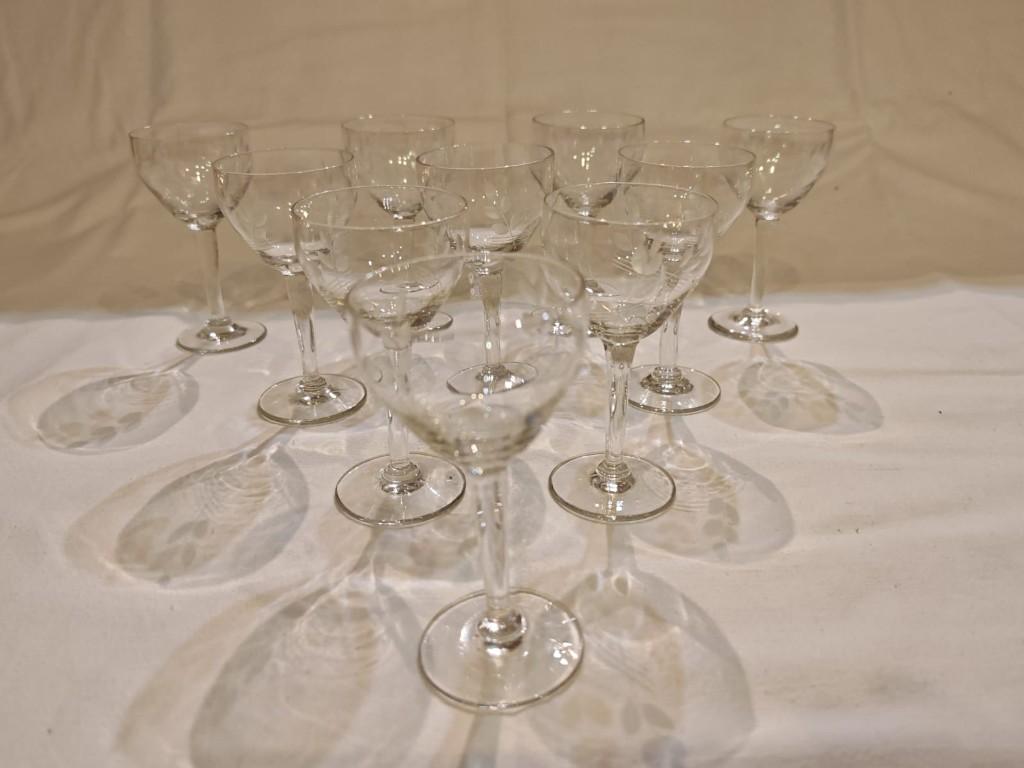 10 verres en cristal gravés, Enlèvement