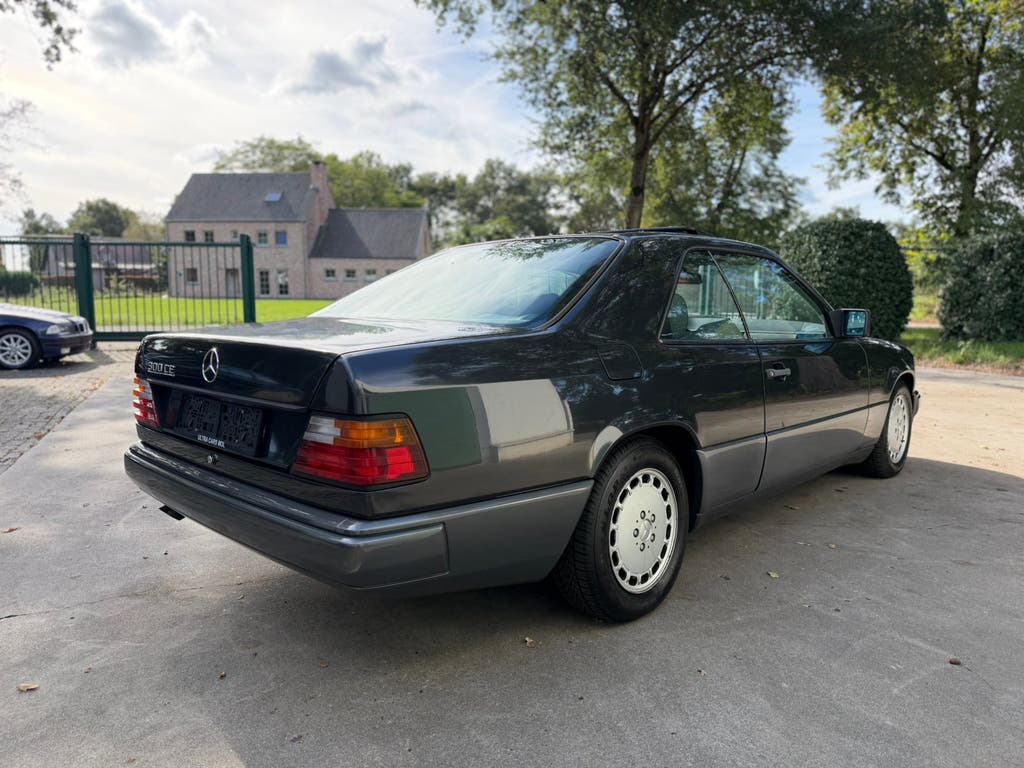 Mercedes 300CE Coupé C124/W124 Automaat/Oldtimer/GEKEURD, foto 7