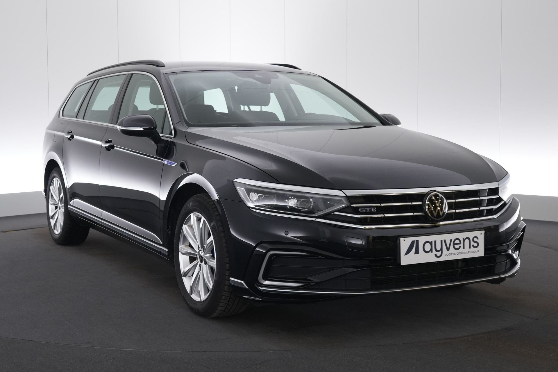 (2CJN087) VOLKSWAGEN PASSAT VARIANT, Auto's, Volkswagen, Stof, Gebruikt, Euro 6, Zwart