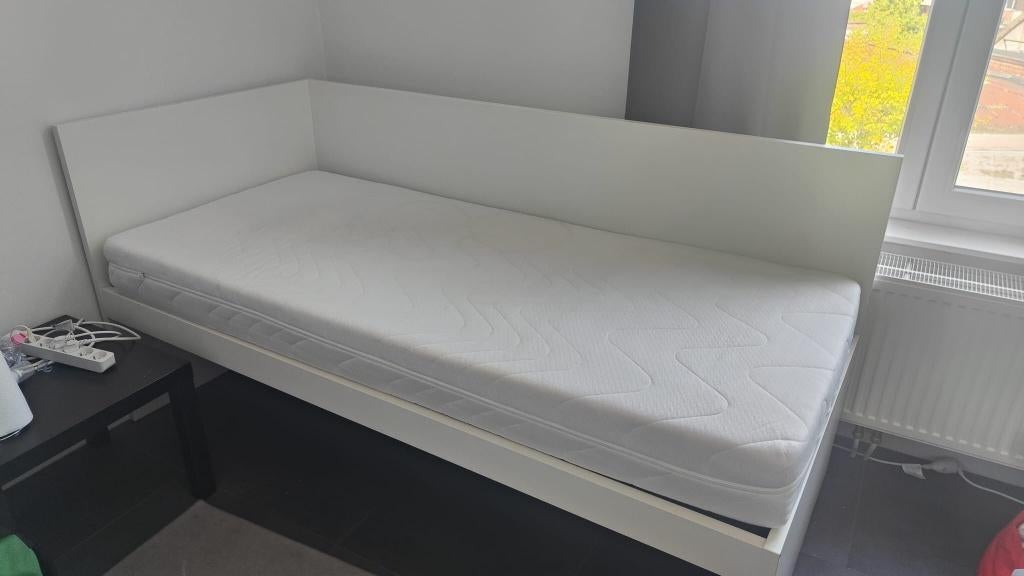 GRATIS Eénpersoonsbed, Huis en Inrichting, Ophalen
