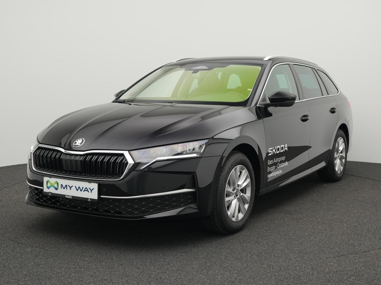 Skoda Octavia Combi 1.5 TSI eTec MHEV Family DSG, Autos, https://public.car-pass.be/vhr/6365b8c9-b227-4085-a887-055cced482ae, Achat