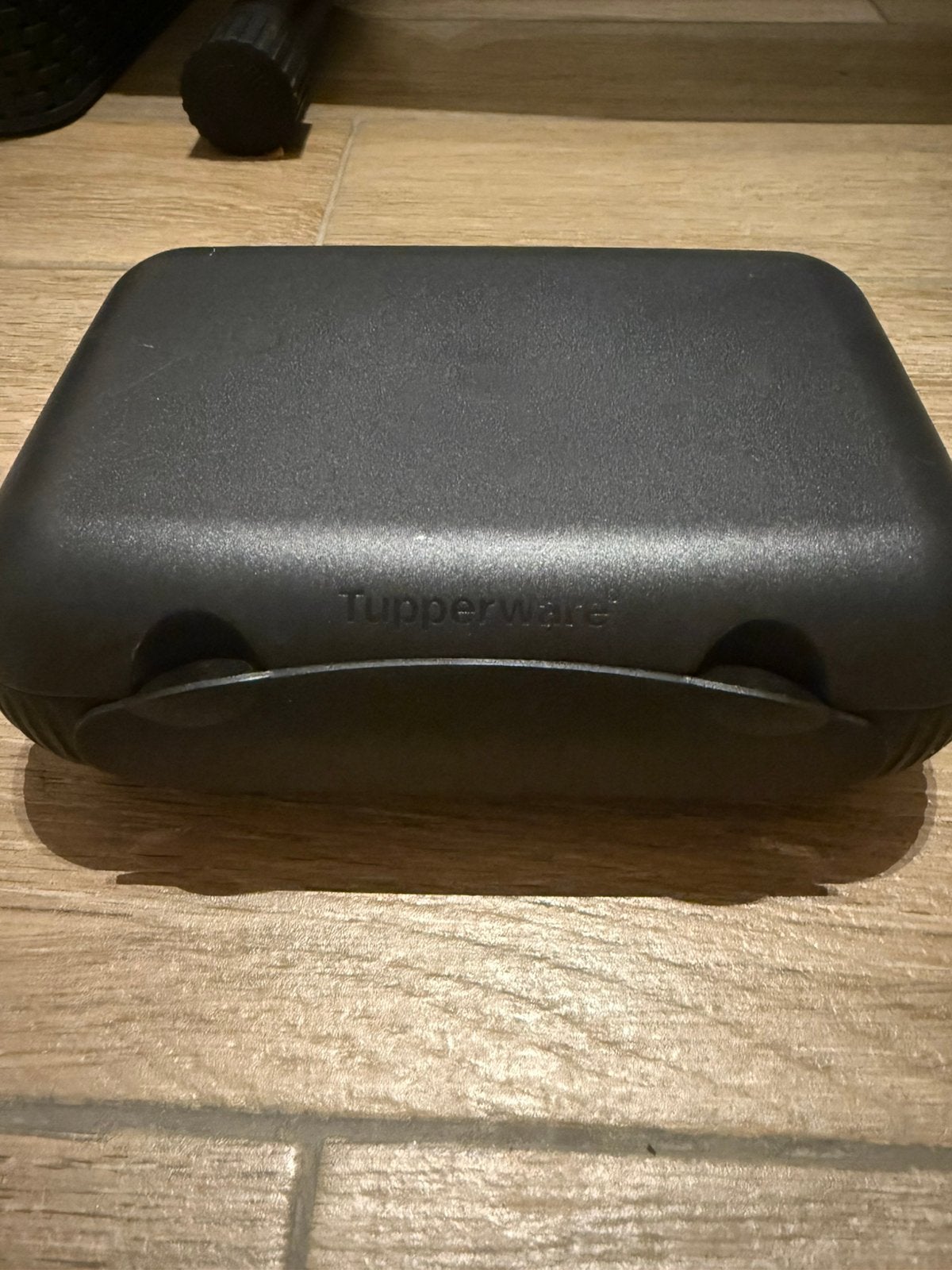 Boite à tartine tupperware, Maison & Meubles, Cuisine| Tupperware, Enlèvement, Comme neuf