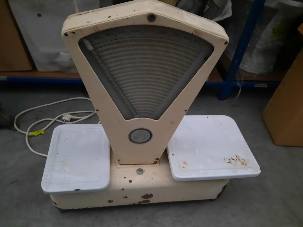Vintage Weegschaal Renove, Ophalen
