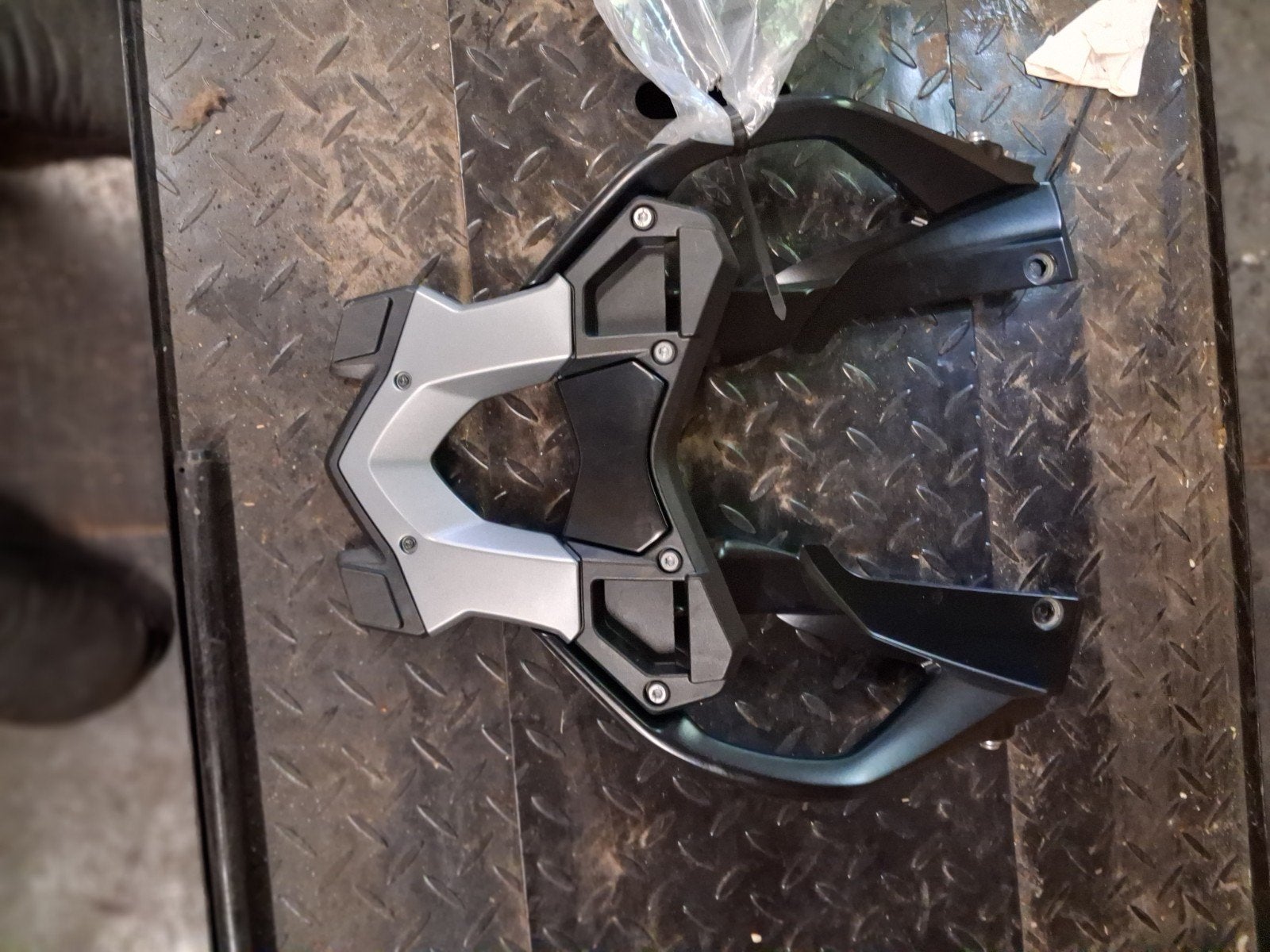 Topkofferrek bmw r1250rs, Motoren, Accessoires | Koffers en Tassen, Ophalen