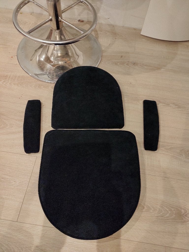 Barstoelen, Enlèvement