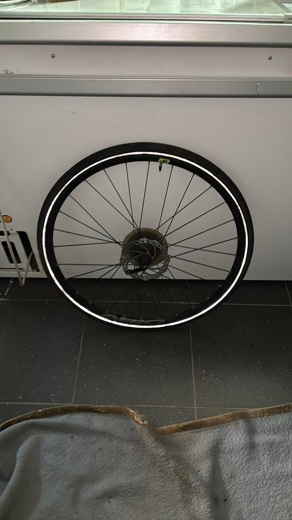 Fietswiel met band, Fietsen en Brommers, Ophalen, Zo goed als nieuw, Band