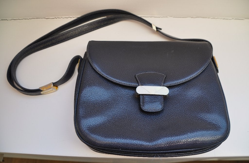 M313. Sacoche en cuir noir Apollo – Élégante et compacte, Handtassen en Accessoires, Ophalen of Verzenden, Gebruikt, Zwart