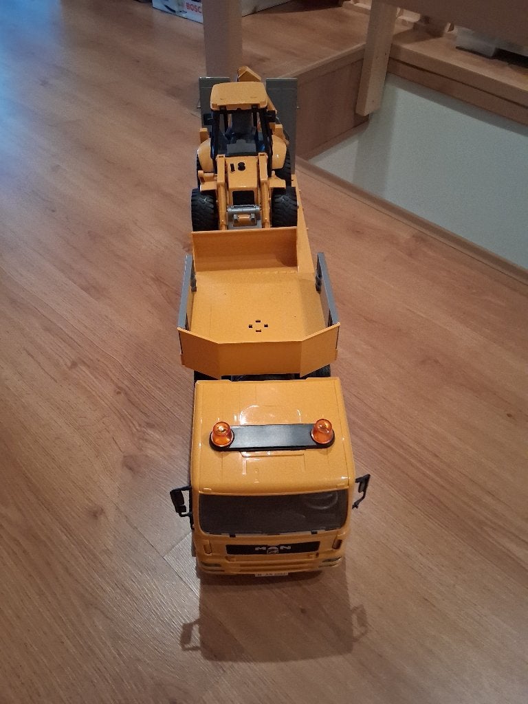 Bruder camion, Ophalen, Zo goed als nieuw
