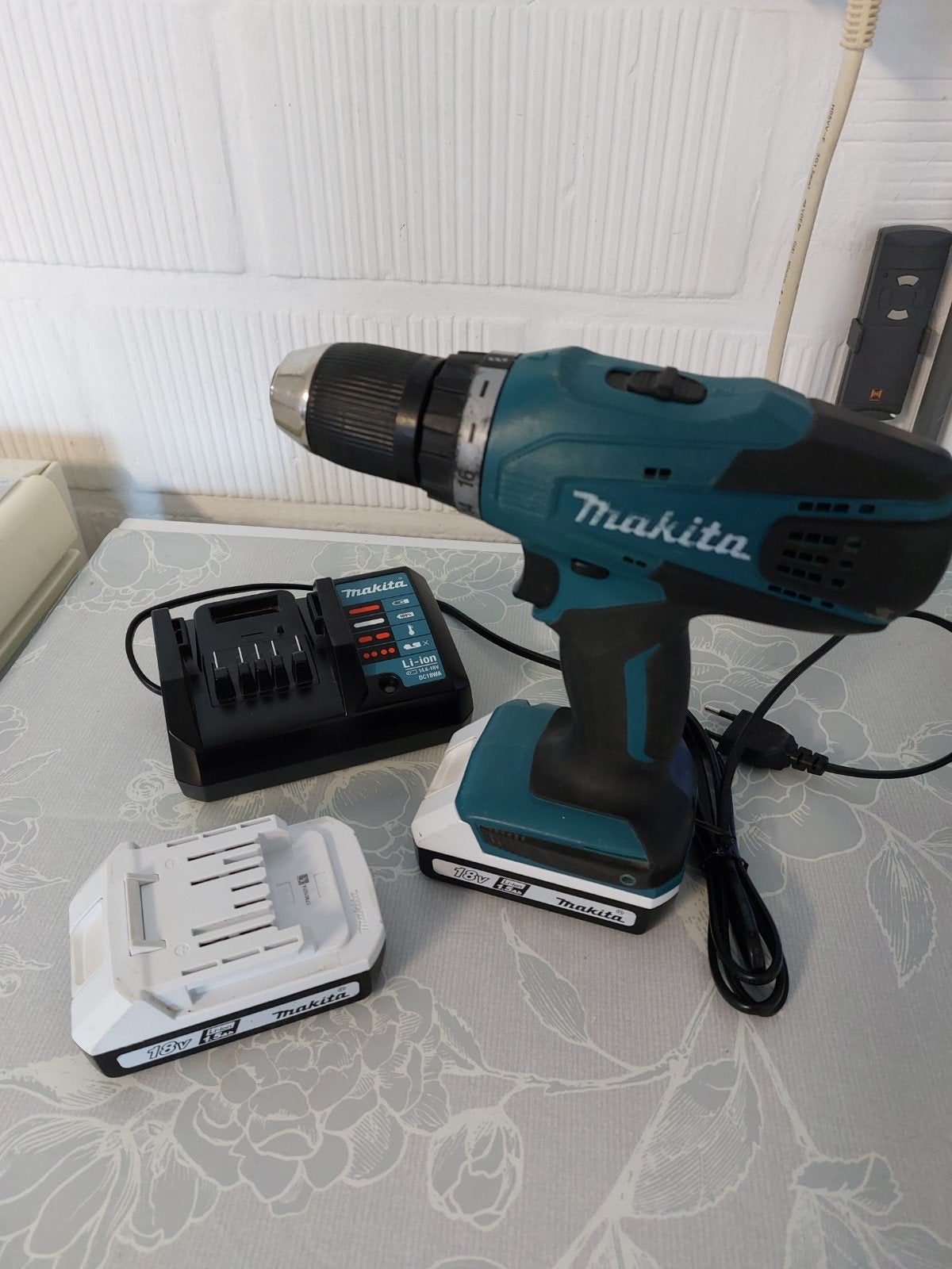 MAKITA BOORMACHINE, Doe-het-zelf en Bouw, Ophalen