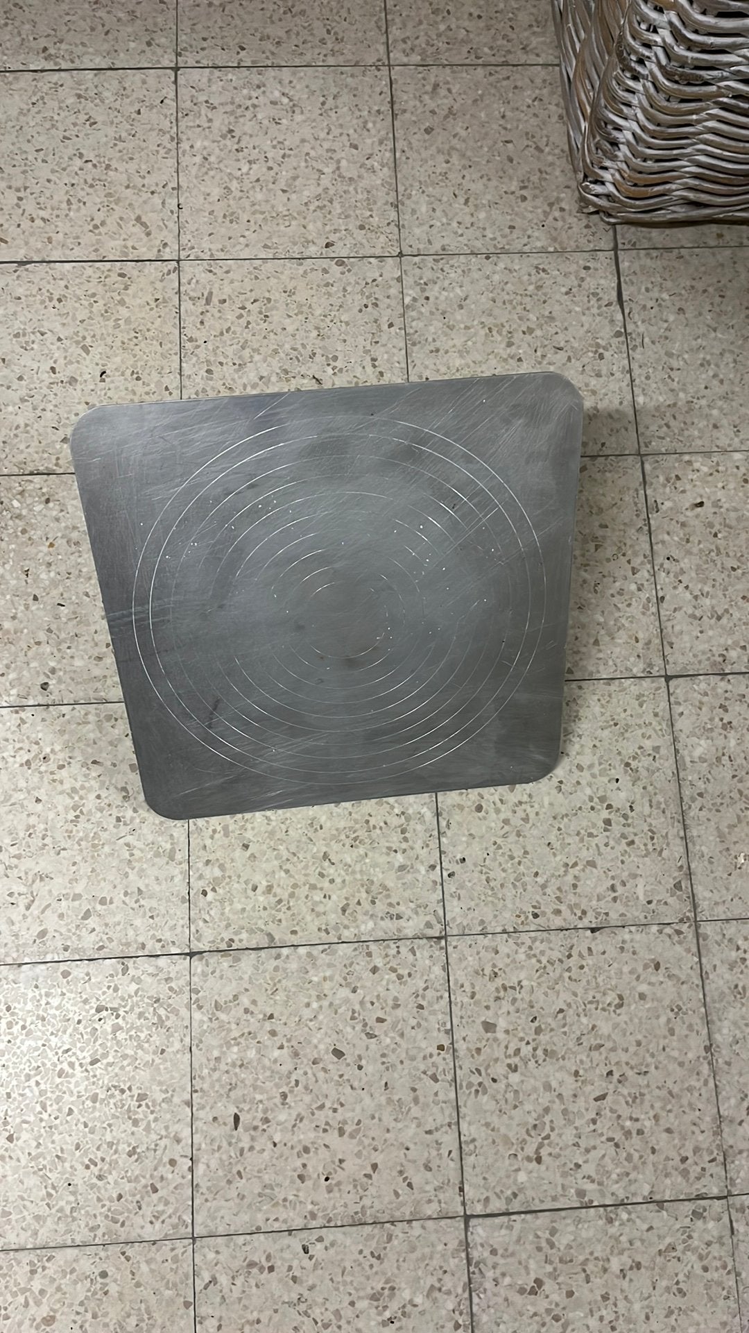 Voegbord, Enlèvement, Comme neuf