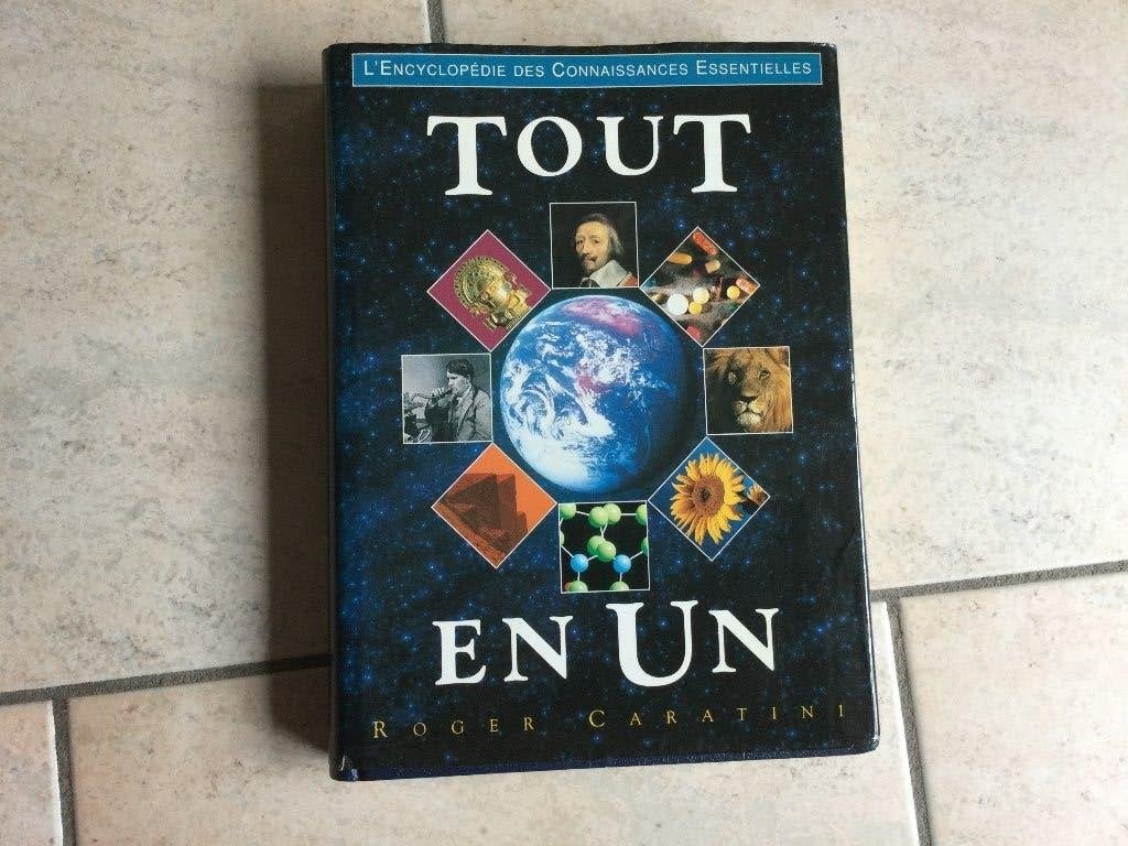 ENCYCLOPEDIE"TOUT EN UN"ROGER CARATINI, Antiquités & Art, Enlèvement ou Envoi, ROGER CARATINI