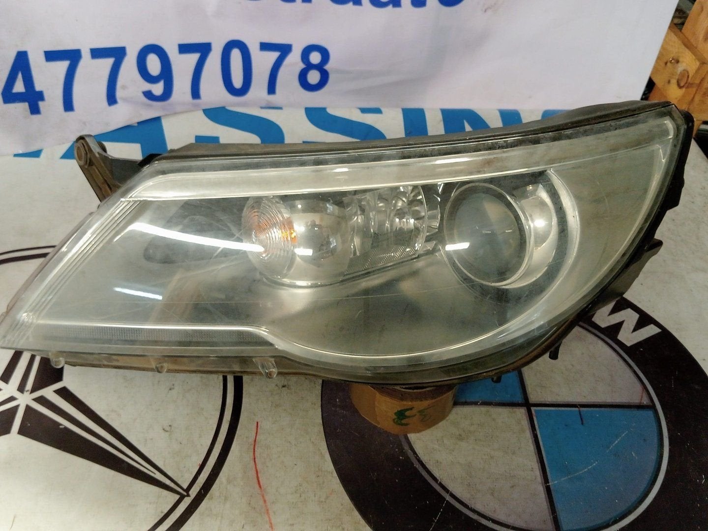 Volkswagen Tiguan koplamp links 5N1941031R, Gebruikt, -, Volkswagen, -