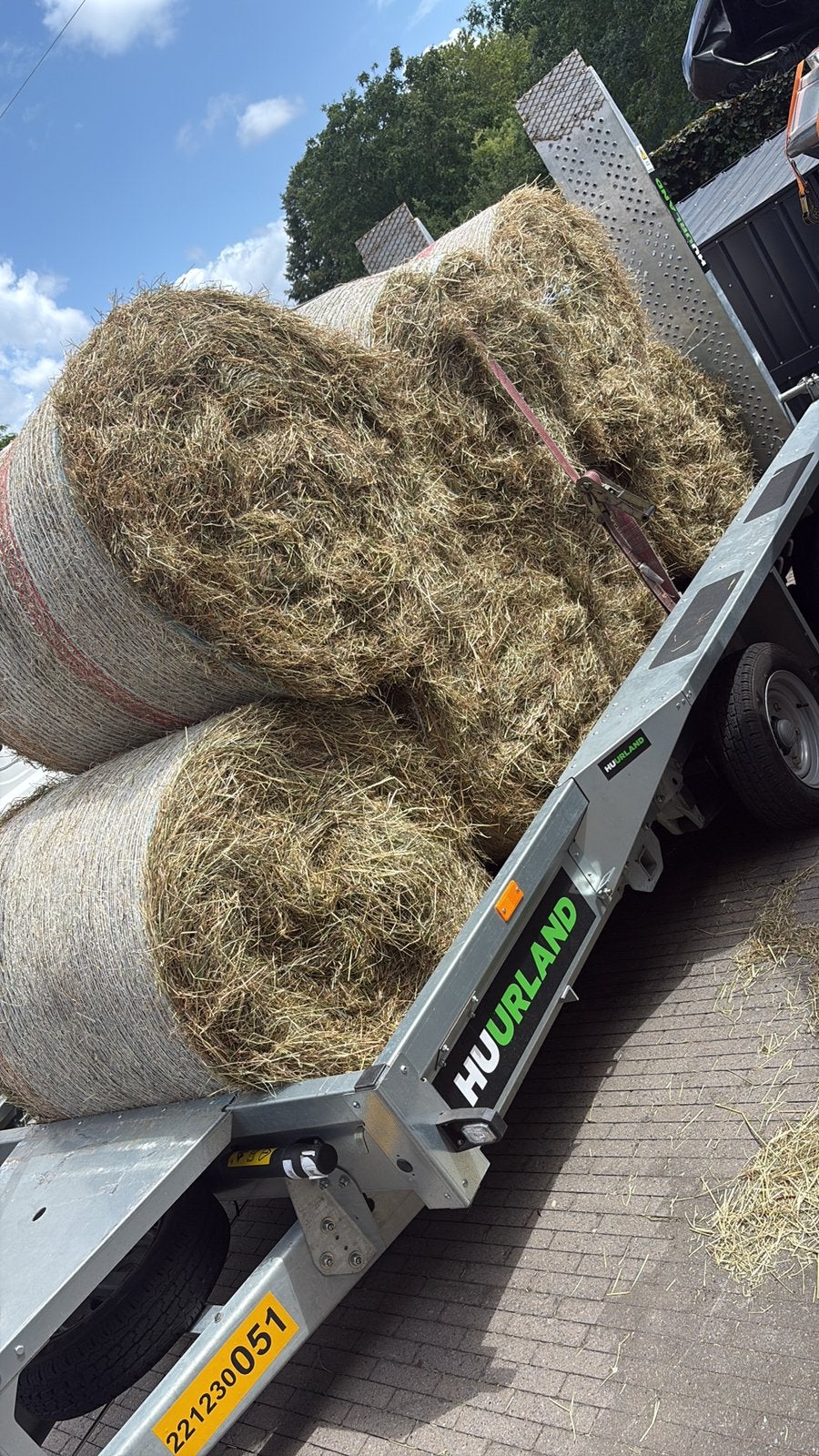 Ronde balen hooi, Zakelijke goederen, Landbouw | Veevoer, Ophalen