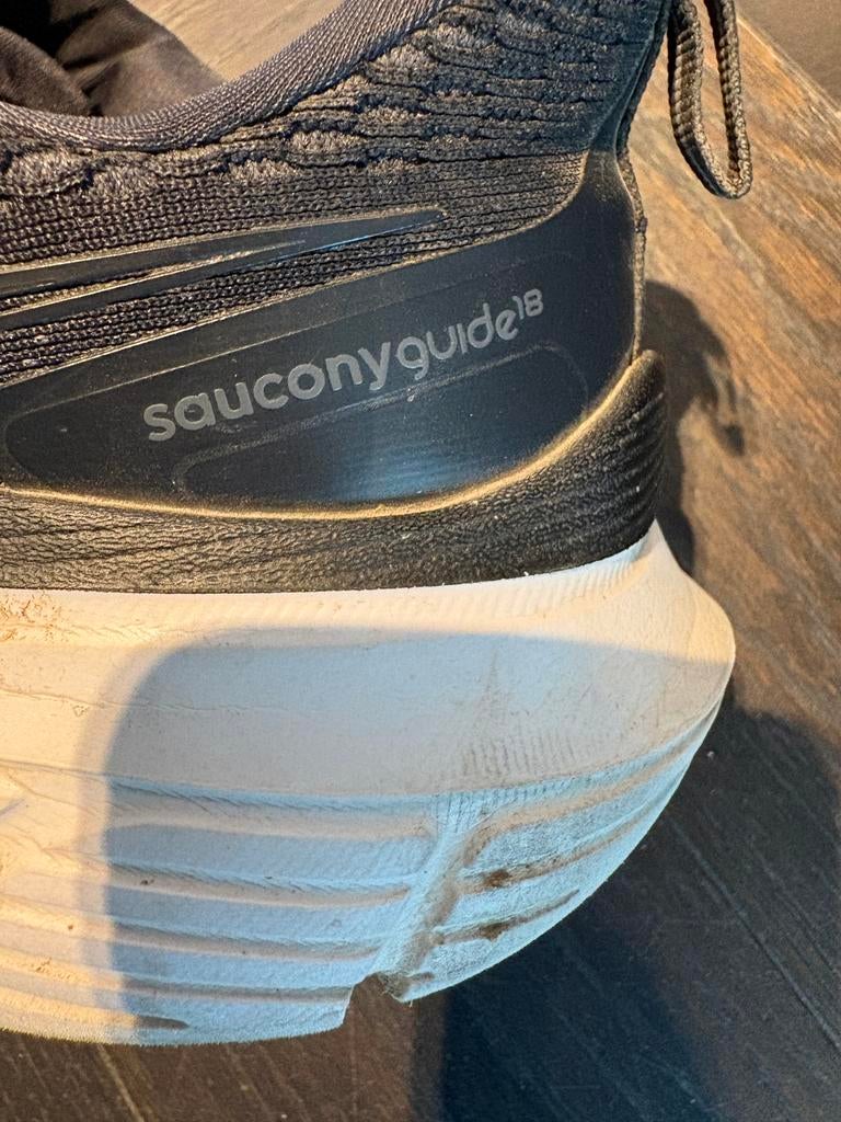 Saucony Guide 18 Heren (2025) - Maat 46, Sports & Fitness, Course, Jogging & Athlétisme, Enlèvement ou Envoi, Comme neuf, Chaussures de course à pied
