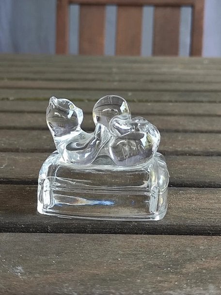 Speelende kat met bal Cristal dArques ornament figuur beeld, Enlèvement, Utilisé, Animal