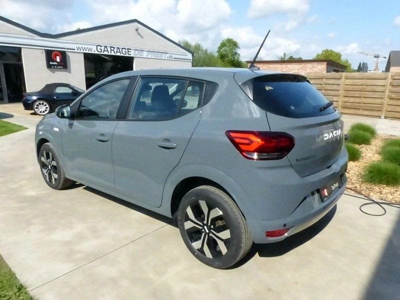 Dacia Sandero Expression, camera, PDC achter, Android Auto,, Autos, Dacia, Argent ou Gris, Achat, 90 ch, 129 g/km