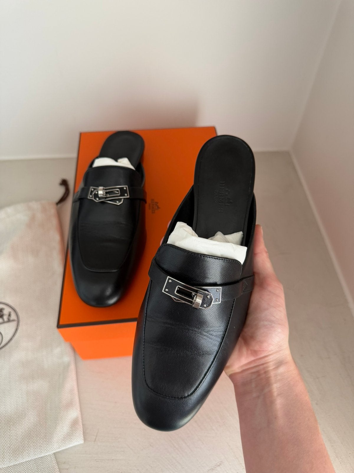 Hermes loafers maat 39 nieuw, Ophalen, Zo goed als nieuw