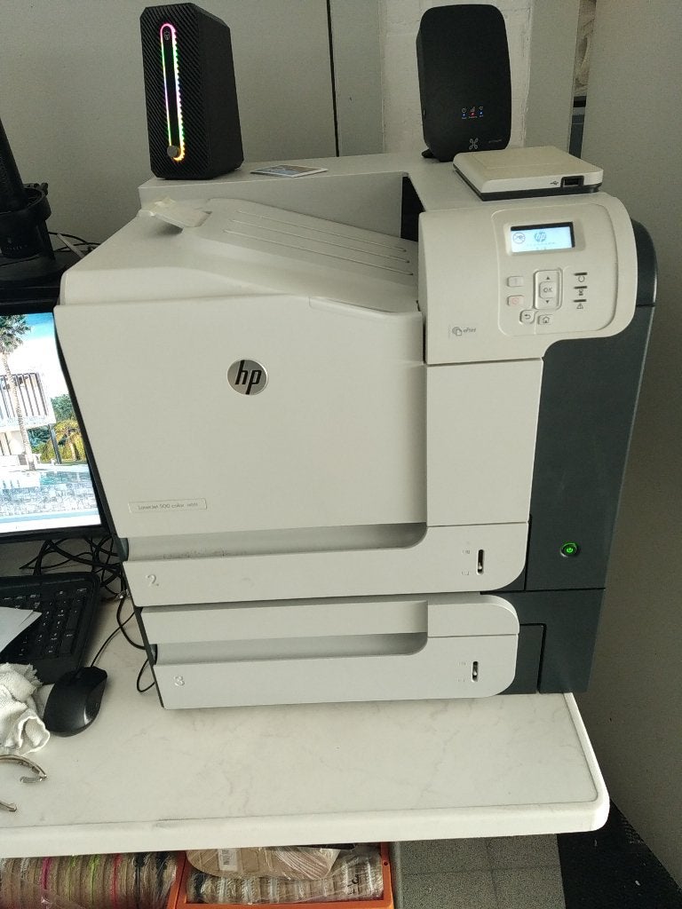 HP LASER JET 500 COLOR M551, Wi-Fi intégré, All-in-one, Comme neuf, Enlèvement