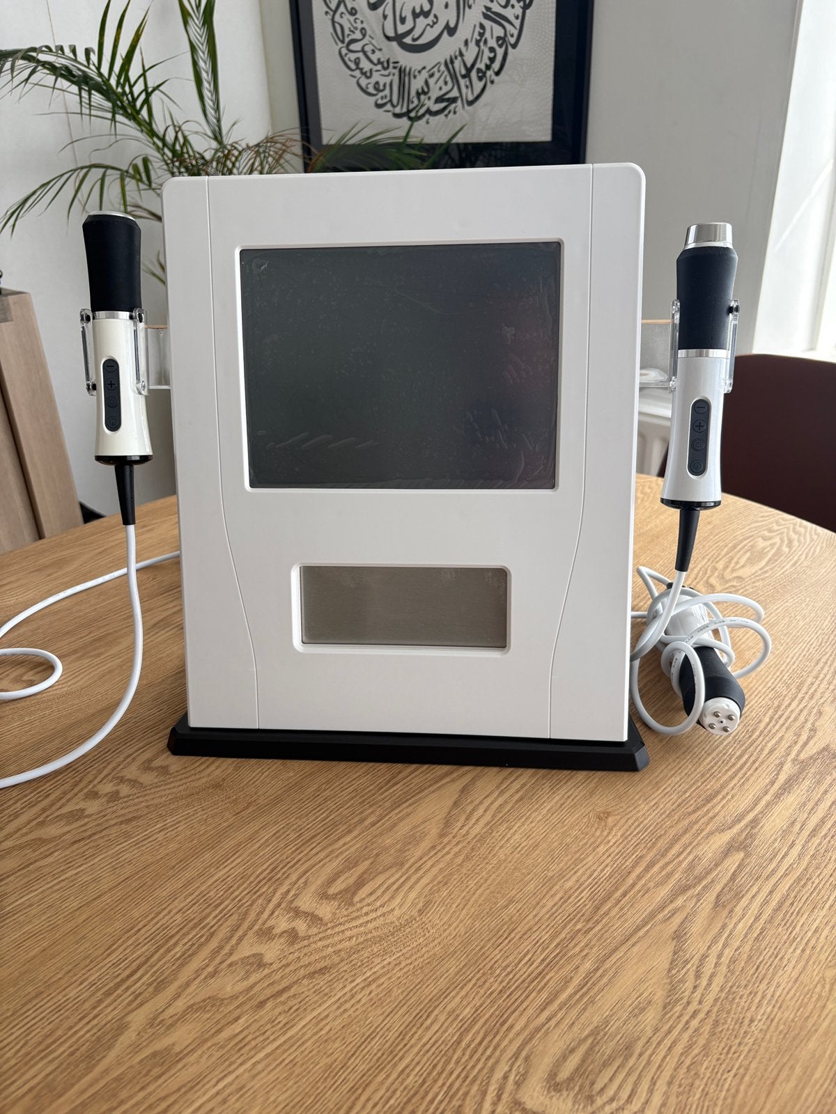 Geneo 3-in-1 Zuurstof & Huidverbeteringsapparaat, Elektronische apparatuur, Ophalen, Zo goed als nieuw