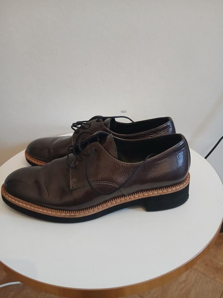 Derbies en cuir vernis Jhay - Made in Spain, Enlèvement ou Envoi