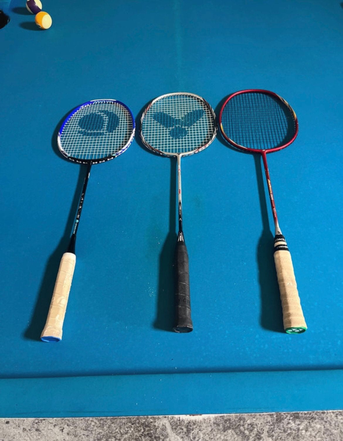 3 raquettes de badminton de Competition, Sports & Fitness, Badminton, Enlèvement, Comme neuf, Raquette(s)