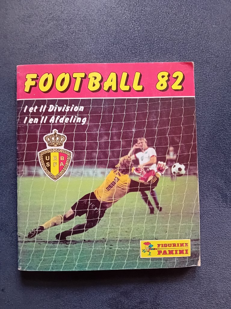 panini stickerboek Football 82, Enlèvement ou Envoi, Comme neuf, Sport