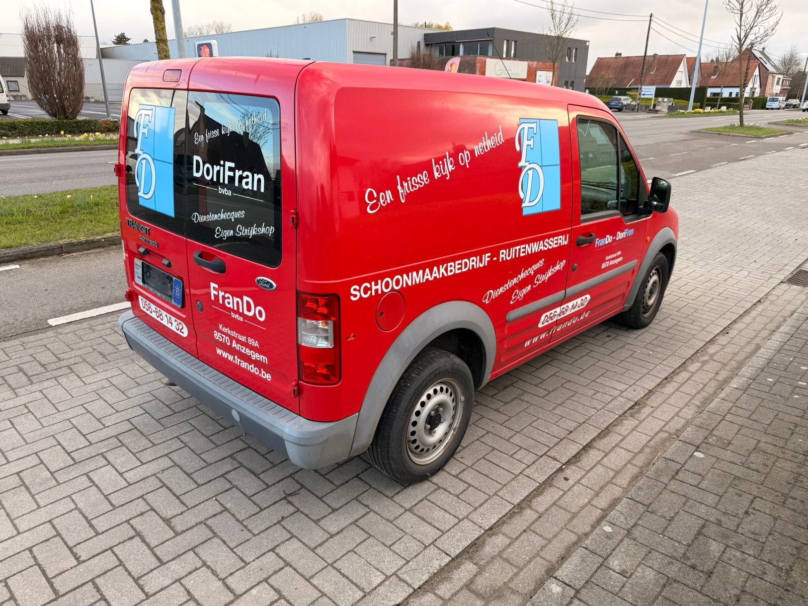 Ford transit connect - 1.8D - 165 000km - propere staat, Auto's, 4 cilinders, Bedrijf, Diesel, 2 zetels