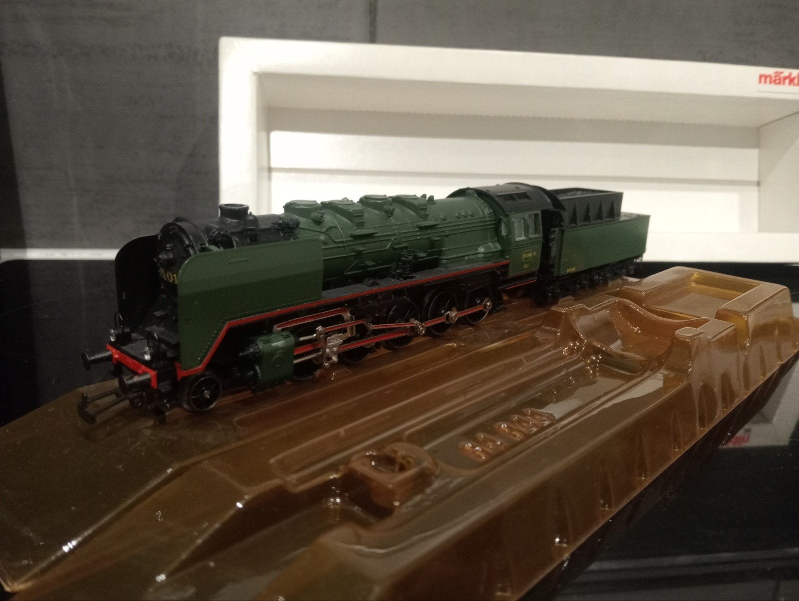 locomotive serie 25 marklin sncb ho, Analogique, Courant alternatif, Comme neuf, Enlèvement
