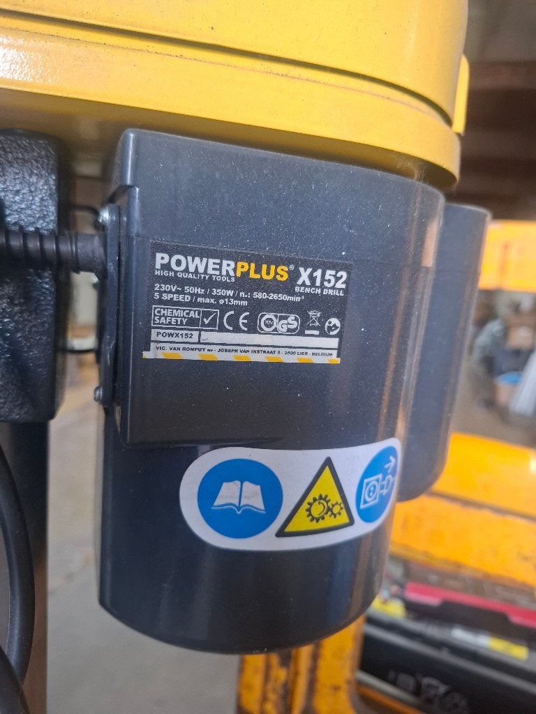 kolomboor machine, Doe-het-zelf en Bouw, Gereedschap | Boormachines, Ophalen, Zo goed als nieuw, Minder dan 400 watt, Kolomboormachine