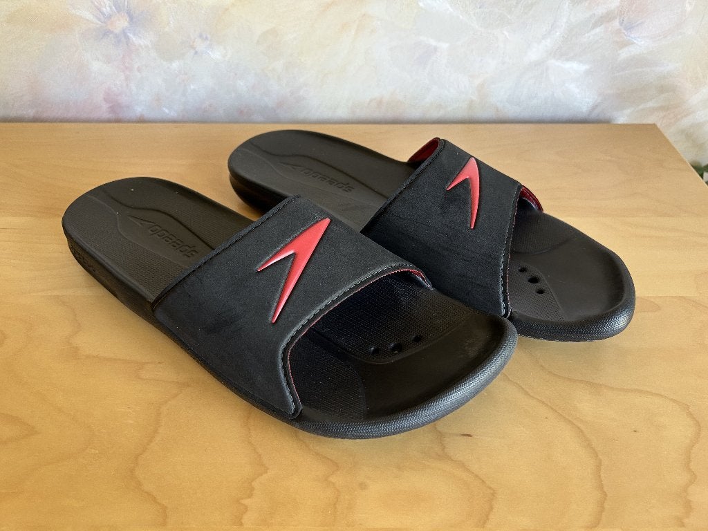 Claquettes piscine Homme Speedo Neuves Pointure 44, Vêtements | Hommes, Chaussures, Enlèvement, Comme neuf, Sandales
