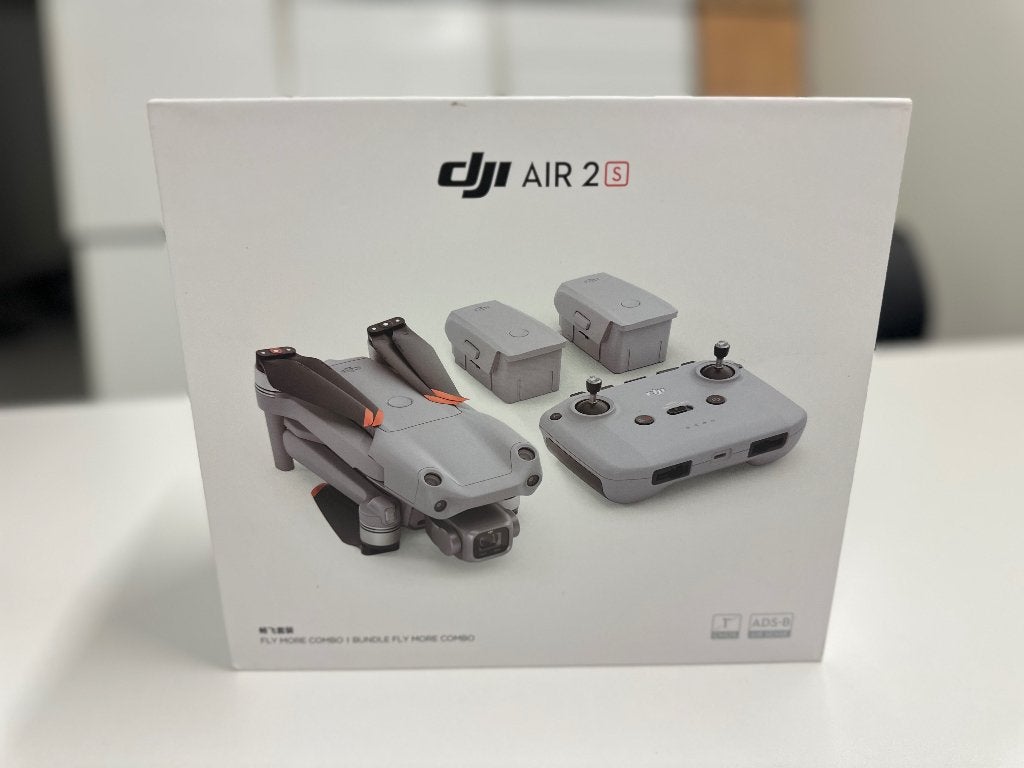 DJI Air 2S - Fly mor combo + extra's, TV, Hi-fi & Vidéo, Drones, Drone avec caméra, 250 à 900 g, Enlèvement ou Envoi, Qualité supérieure