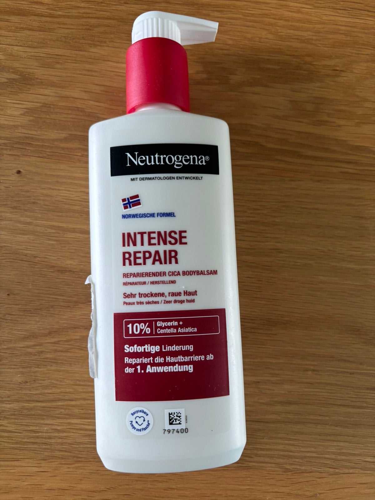 Baume corporel Neutrogena, Bijoux, Sacs & Beauté, Enlèvement ou Envoi, Neuf, Body lotion, Crème ou Huile