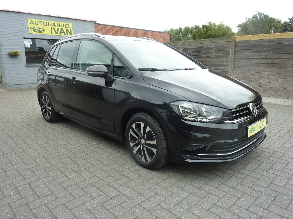 Volkswagen Golf Sportsvan 1.5 TSI IQ Drive DSG Automaat, Automaat, Dealer onderhouden, 1498 cc, Zwart
