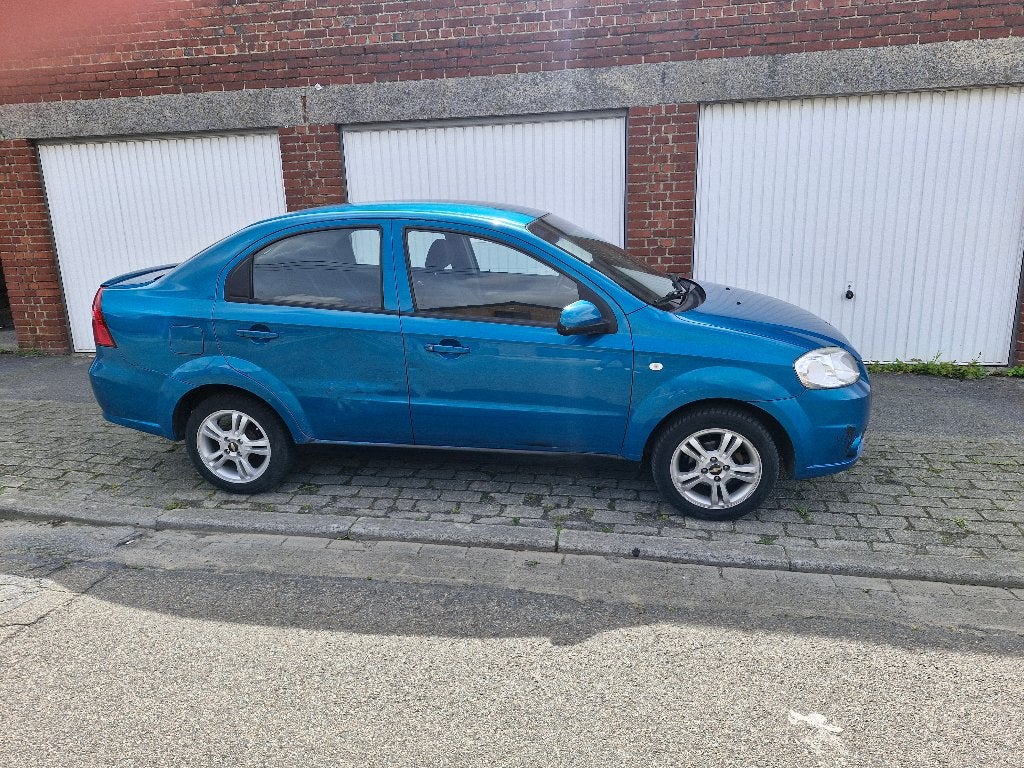 Chevrolet Aveo 1.4i Automatique, Auto's, Chevrolet, Adaptieve lichten, 4 cilinders, Bedrijf, Euro 4