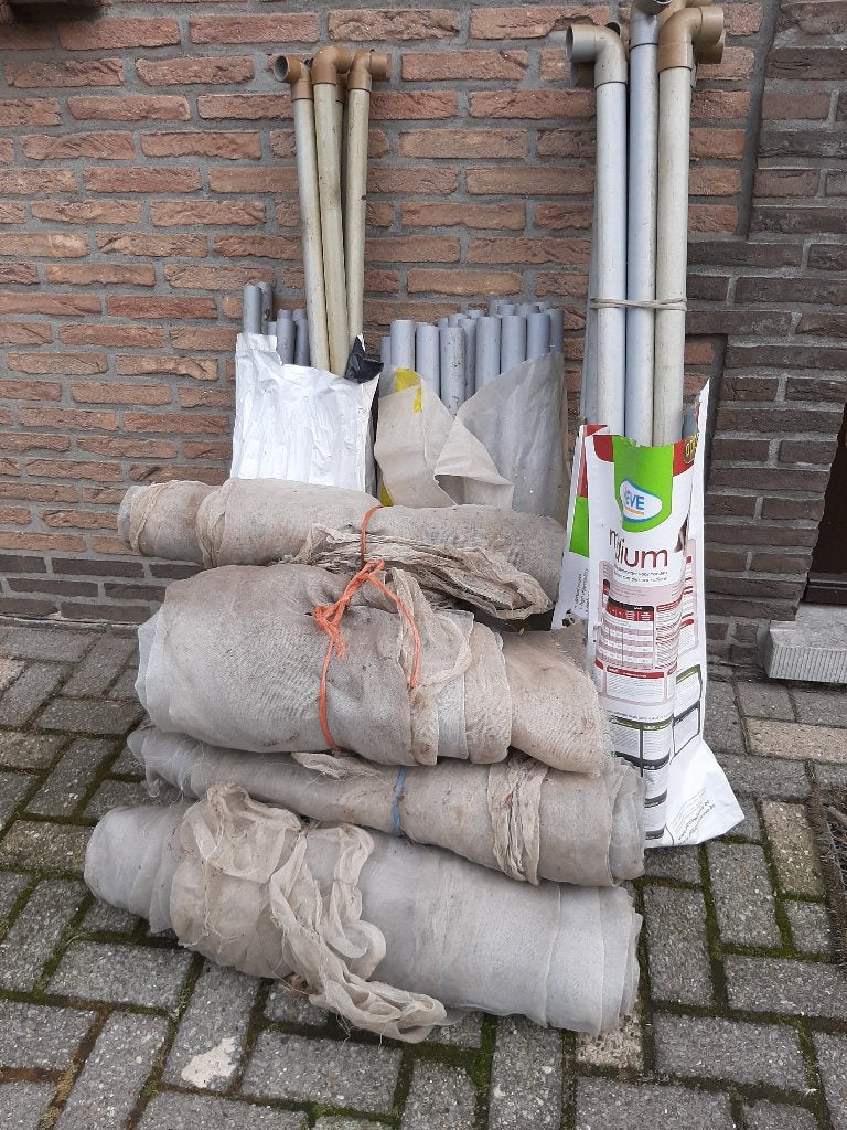 Bogen en insectengaas voor groententunnels, Ophalen, Gebruikt