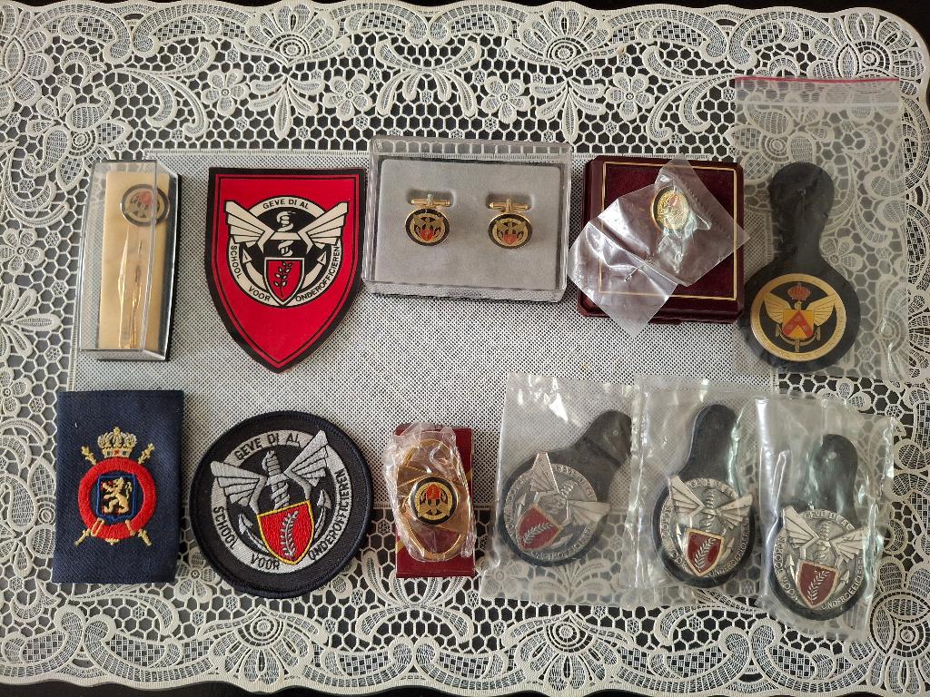 collectie gadget school voor onderofficieren ., Verzamelen, Verzenden, Gebruikt, Overige typen