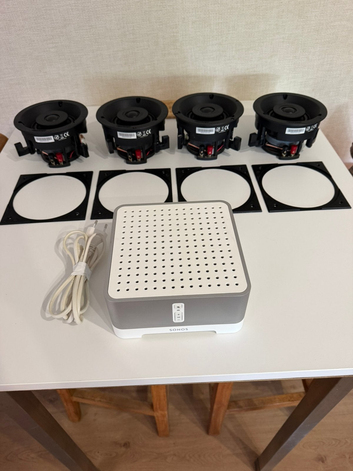 Sonos netwerk versterker met 4 Sonance plafond speakers, Ophalen, Zo goed als nieuw