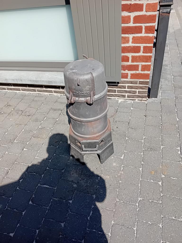 Kachel Fobrux ‘Duveltje’, Enlèvement, Utilisé, Autoportant