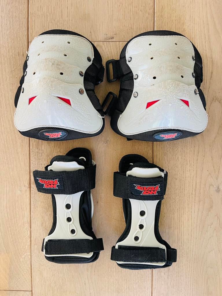 Knie-,pols- en elleboogbescherming (rollerbladen,skateboard), Sport en Fitness, Skeelers, Ophalen, Gebruikt
