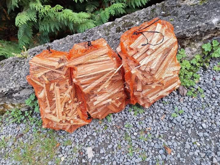 Sac de petits bois, Enlèvement