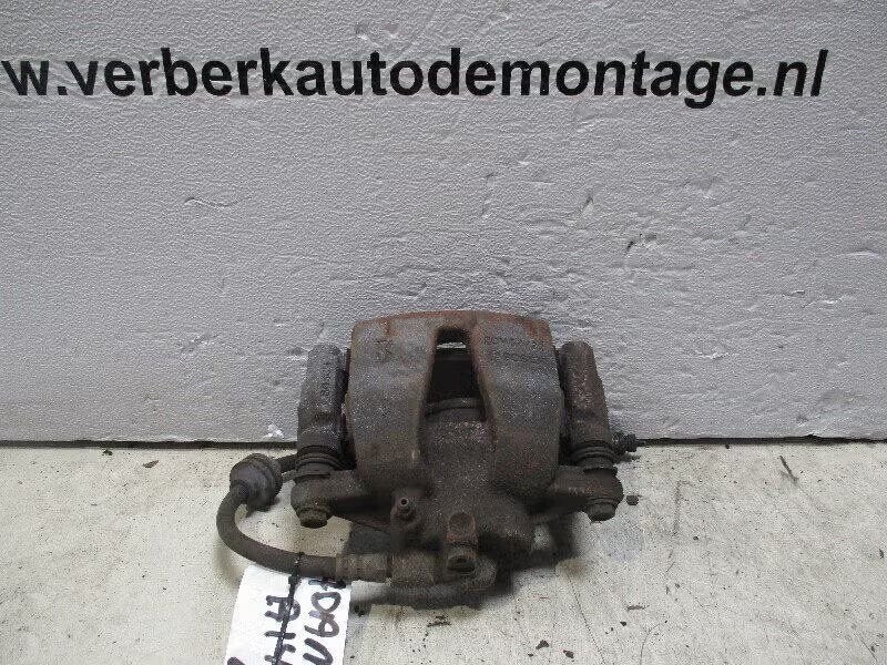 REMKLAUW LINKS VOOR Opel Adam (01-2012/12-2019), Robert Bosch AG, Gebruikt, Opel, Ophalen of Verzenden