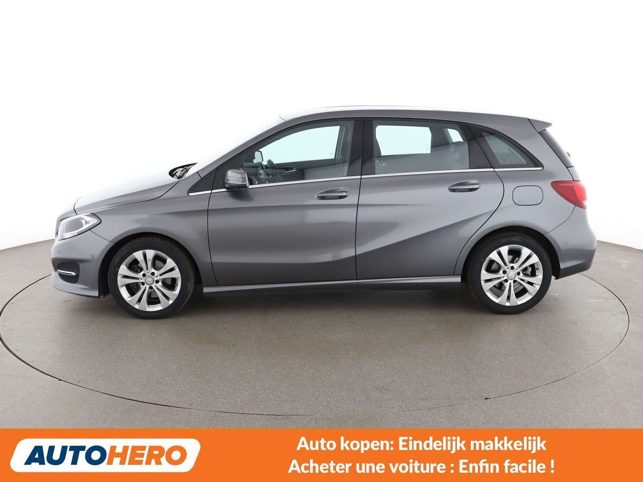 Mercedes-Benz B-Klasse 180 B 180 Urban (automatique), Autos, Argent ou Gris, Achat, Autres carburants, 5 places