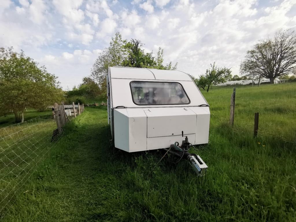 Caravane Qek Aero (500kg), Caravanes & Camping, Particulier, Roue de secours