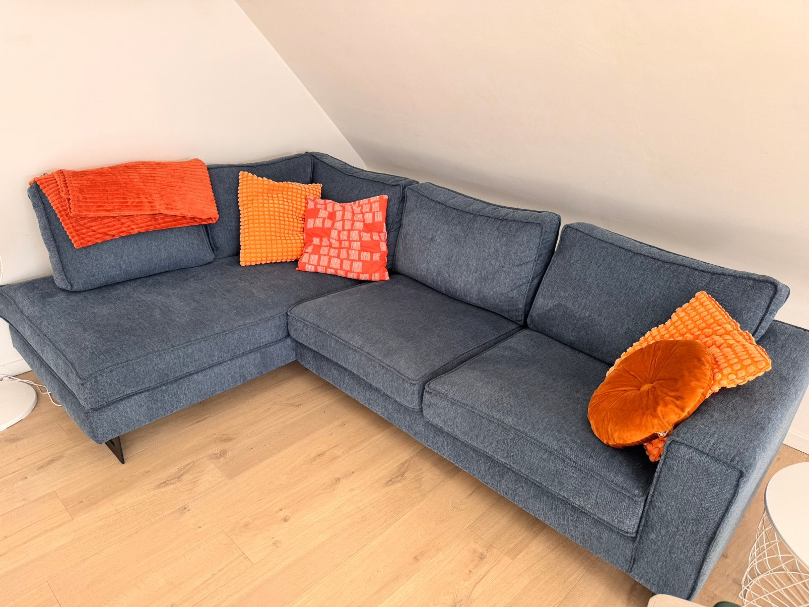 Hoeksalon in nieuwstaat. 275x180, Huis en Inrichting, Ophalen, Zo goed als nieuw