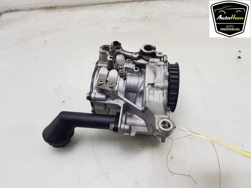 OLIEPOMP Caddy IV (|04L145208|04L145208H|04L145208K|), Gebruikt, Volkswagen