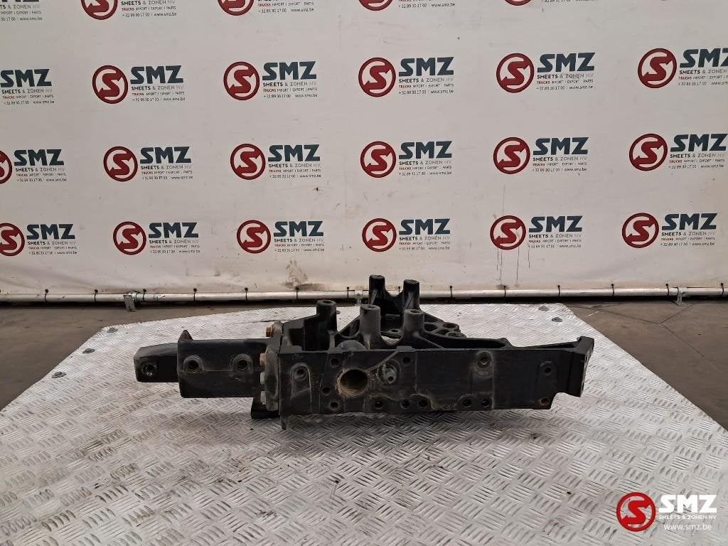 Occ support châssis droit Renault, Autos : Pièces & Accessoires, Pièces camion, Utilisé, Renault, Suspension et Châssis